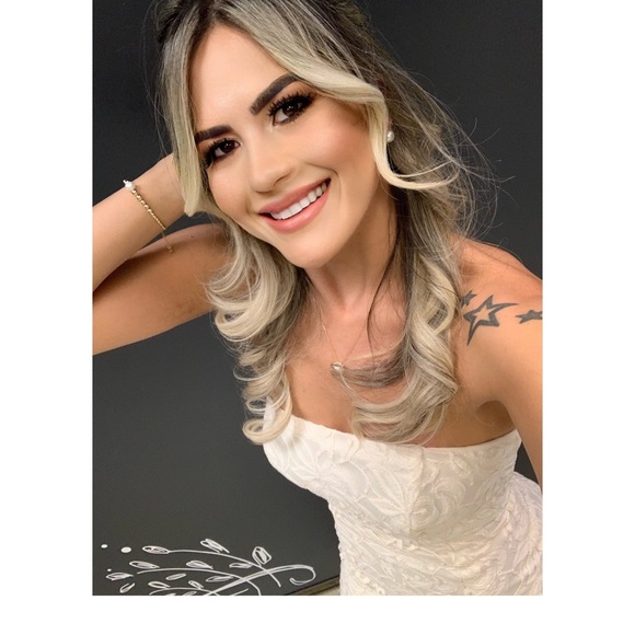 Meet your Posher, Raquel - Picture 1 of 1